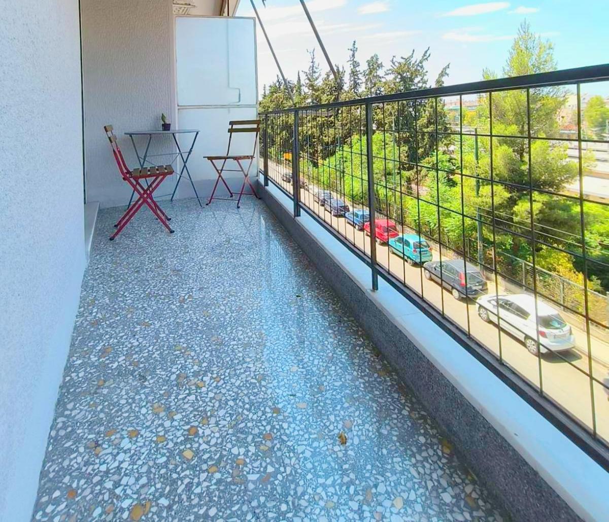 Stylish Artistic Flat With View, Three Min To Metro Appartement Athene Buitenkant foto